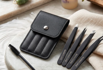 BrowBliss 4-Piece Tweezer Set
