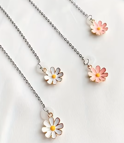 The Petal Chain™ – Floral Anti-Loss Chain